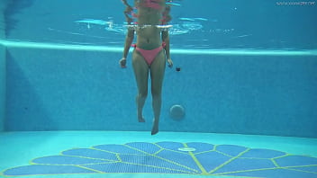 Preview 2 of Renata Daninsky Pov - Hungarian naked Sazan Cheharda swimming teasing