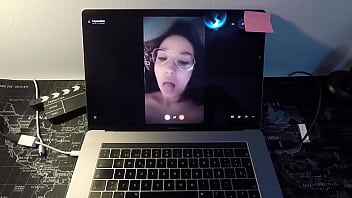 Preview 1 of 13 Years Xnxx - Spanish milf porn actress fucks a fan on webcam (VOL II). Leyva Hot ctdx