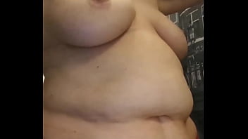Preview 1 of Xxx Bf Videos 9 - Hausfrau mit dicken Titten und fettem Bauch