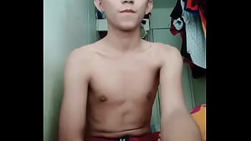 Preview 1 of Real Gay Incest Hidden Camera - Flexing my body