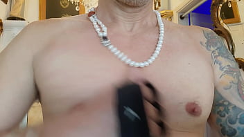 Preview 4 of Horis Xxx Video Girl - Pits pecs,  pearls,  prick,  pull-ups and Palace. By Ciro.