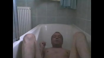 Preview 1 of Nuns Life - bon bain