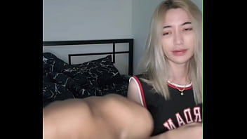 Preview 1 of Sex Xxx Gil Gil - 5 Ladyboy girl loves when her big hole gets fucked bareback by a big dick