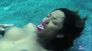 Preview 4 of Sexy Ass And Fish Vore - Lingerie Striptease Underwater pt2