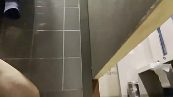 Preview 3 of Xxxvideo And Girl Old Man - Masturbation toilettes centre commercial