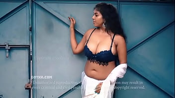 Preview 1 of Pela Pili Vidio - Desi Hot Bhabhi Roohi 17 &ndash_ Naari Magazine Hot Beauty Modeling