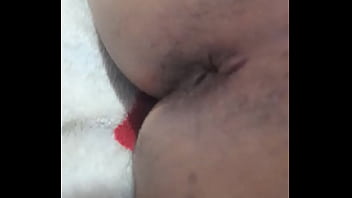 Preview 4 of Mom And Son Friend Bathroom - Una deliciosa masturbacion y eyaculacion