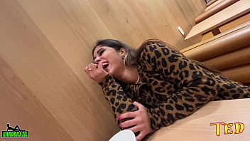 Preview 4 of Brother Rep Sex Sleeping Sister - Gabi Paques troca um Big Mac pelos peitinhos - Ma Santos oficial