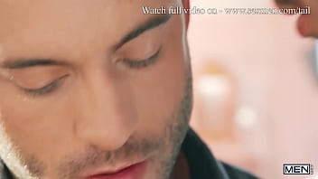 Preview 2 of Muslims Girl Xx - The Tailor and the Big Tail / MEN / Andy Star,  Pol Prince  / stream full at  www.sexmen.com/tail