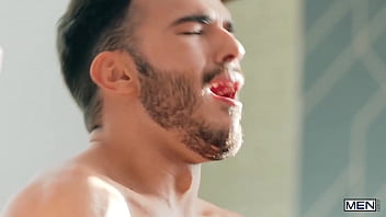 Preview 4 of Muslims Girl Xx - The Tailor and the Big Tail / MEN / Andy Star,  Pol Prince  / stream full at  www.sexmen.com/tail