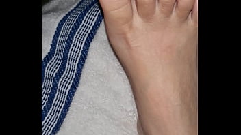 Preview 3 of Sexyvideoxxx Odia - Petite Feet Cumshot