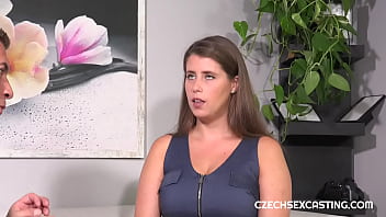 Preview 2 of Fast Sex Romantic - Amateur model wants to be a professional
