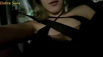 Preview 4 of Teen Naked Fuck - Meu corninho pediu para eu dar para o uber em troca do pagamento.