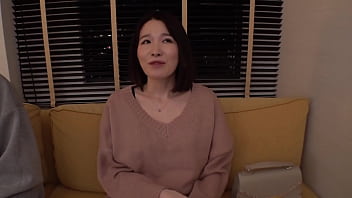 Preview 2 of 18 Years Old Collage Girl - 【童貞の精子ぜんぶ抜く大作戦CASE2】上品な人妻の実態はマッチングアプリで男を漁る超肉食系ヤリモク人妻！？専業主婦とは思えない完全無欠のスレンダーGカップに甘やかされて祝・童貞卒業！