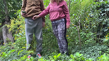 Preview 3 of Chaturbate Gummy - Fat MILF helped me while I was watching the news