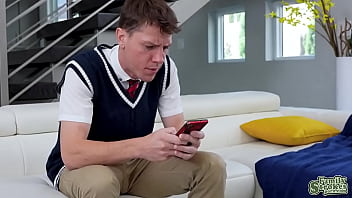 Preview 1 of Russian Drink Porn - Nympho Kiara Cole grab Rion King&#039_s massive cock for a good fuck
