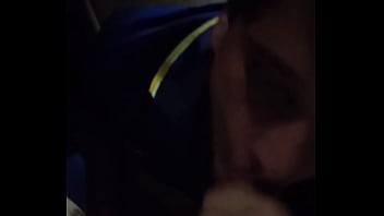 Preview 4 of Sex Video Sunny Leban Tw0 Man - Bostero chupa pija y se traga la leche
