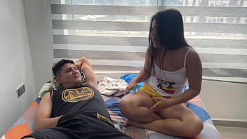Preview 2 of Xxx Video Diter - Mi peque&ntilde_a hermanastra me ruega que la coja por el culo a cambio de un dinero que necesita.
