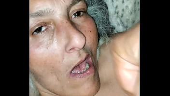 Preview 3 of 2mb Vedeo - Tina sucking