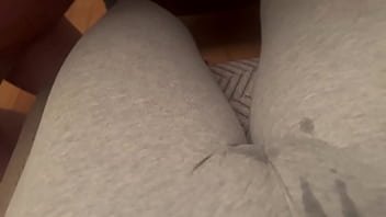 Preview 1 of Full Movies In Hindi Hollywood - Cameltoe party lamer play