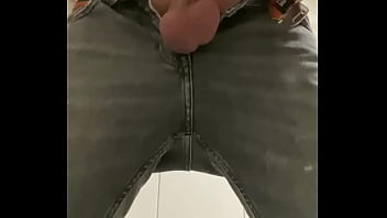 Preview 1 of Nuru Mesage Mom - Raus damit