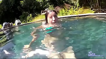 Preview 2 of Dlmb 1 - Erotic Mermaid: Linda Lay