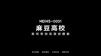Preview 1 of Pussy Squrit Wet - 【ModelTV】溫芮欣 麻豆高校 精華流出版