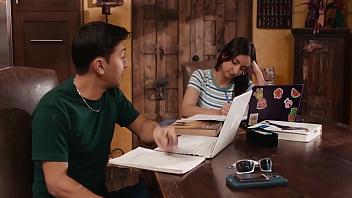 Preview 1 of Cmo Vdos - Study Buddies: Hailey and Max&rsquo_s Unexpected History Lesson