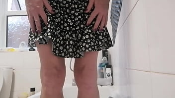 Preview 4 of Wel Mom Help - Oh no!! I pissed myself