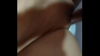 Preview 3 of Cops Girl - Para mojarlo s&oacute_lo hace falta el rose