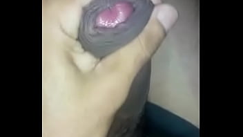Preview 2 of Bigtits Rid - Tes&atilde_o de mais que n&atilde_o coube na cueca