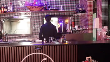 Preview 3 of Surprise Light - Fui Ali no bar  e olha no que deu