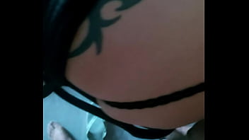 Preview 4 of Aunty Porntv - Eletricista sabe meter gostoso no cuzinho de uma boneca!