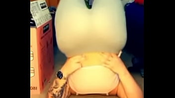 Preview 1 of Sauna Roni Raye Cam - My girl got a phat ass