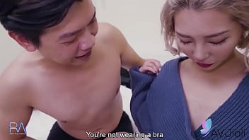 Preview 3 of Saving Df - A Sexy hot model from Taiwan gets naked at her photo shoot,  Xu Jie is a blonde Asian angel pt1