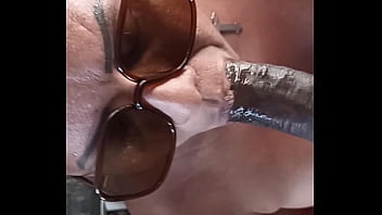 Preview 1 of Cum Ion Fussy - Botando a boquinha para trabalhar no estacionamento da barra funda...