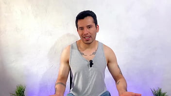 Preview 2 of Sort Sexyhindifilm - Hombre hetero casado penetra a pelo por primera vez a un joven bailarin! Relato sexual