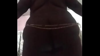 Preview 1 of Jennie Dansk - AFRICAN BBW shaking her big ass before come