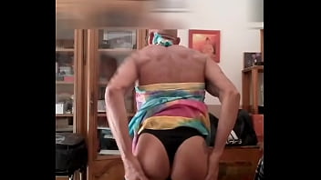 Preview 1 of Nude Istr - je fais un show et me  branle en bas nylons  en Cam direct