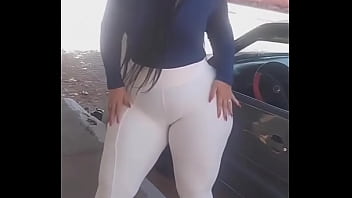Preview 2 of Desi Andr - Mi t&iacute_a la culona