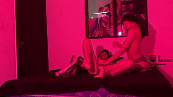 Preview 1 of Baci Sex - Le follo el rico co&ntilde_o a mi hermanastra y la muy perra se traga mi leche