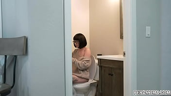 Preview 1 of Bold Fuker Adores Seson 2 - Olive Glass seduced Oliver Faze to have his sperm inside of her to get pregnant