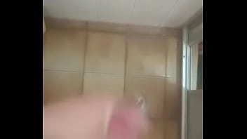 Preview 2 of Mother Forced Boys Sex - Gozando gostoso no banheiro