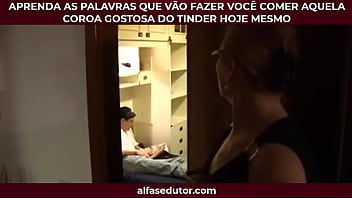 Preview 1 of Xtube App - SOBRINHO COME A TIA