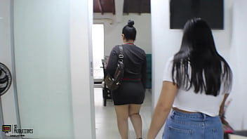 Preview 1 of Www Sonny Leone Com - Profesora puta cachonda se folla a una de sus estudiantes