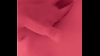 Preview 4 of Sleep Mummy Fuck Son - ME TOCO MIENTRAS ME DUCHO