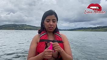 Preview 2 of Fuck With Mom And Sister - Exhibitionism - Lina Henao masturbates in a kayak on the side while there are tourists nearby - voyeurism for the kinky ones who love to see naughty girls