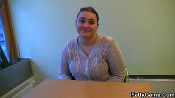 Preview 1 of Seachwed Xpac - Fat ass plumper gives him massage and blowjob
