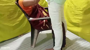 Preview 1 of Chote Bache Aur Bachi Ki Sex - क्यों देवर जी आज बुर फाड़ने का मन है क्या पड़ोस के देवर ने मीरा भाभी की चोद चोद के चीखें निकाल दी देवर भाभी की सेक्स वीडियो