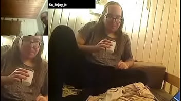 Preview 4 of School Six Xxx Video - Eating before dance 8(2022-06-17)